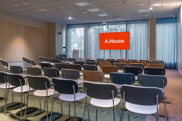 A house Hagastan Stor konferenslokal 100 personer